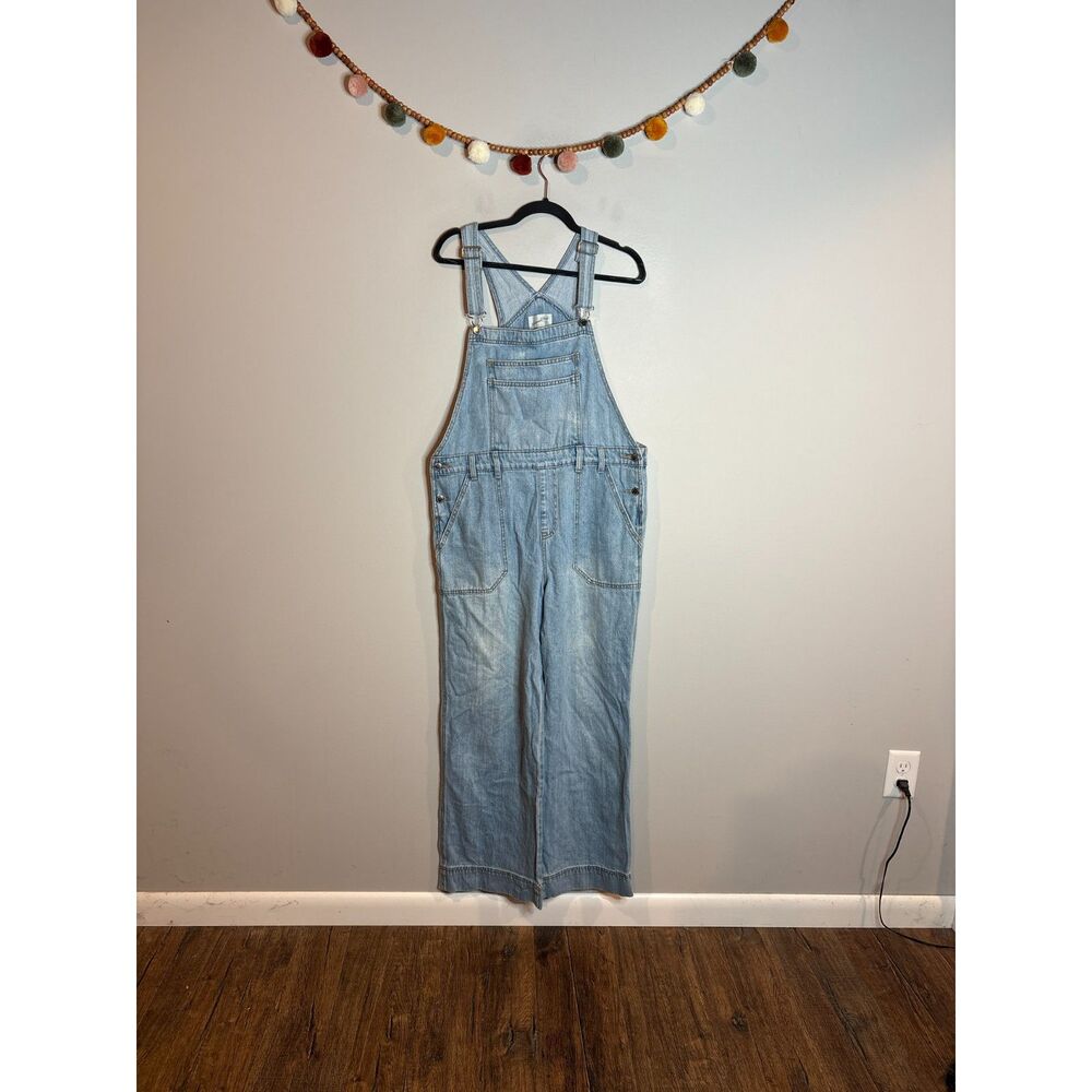 Universal Thread denim overalls